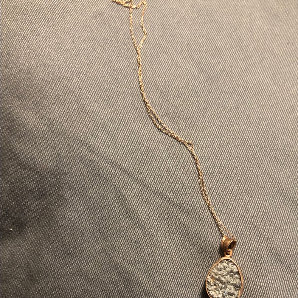Rose gold + lavender druzy necklace. Like new.